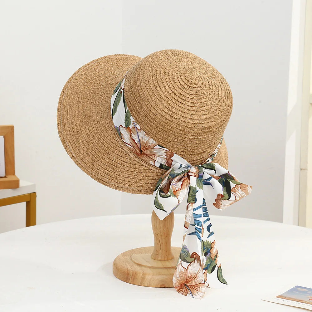 Sombrero de paja bohemio con lazo — variante natural floral