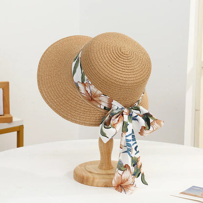 Sombrero de paja bohemio con lazo — variante natural floral